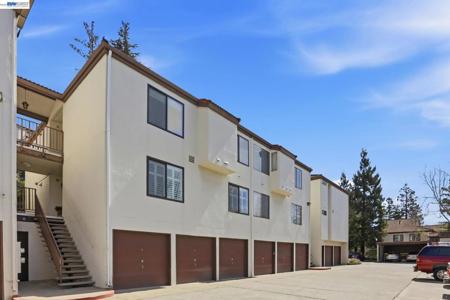 21109 Gary Dr