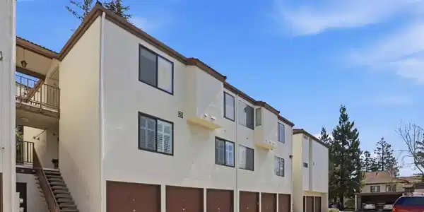 21109 Gary Dr