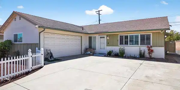 1735 N 7th Place