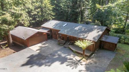 12141 Pinewood Road