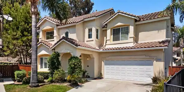 318 Diamante Way