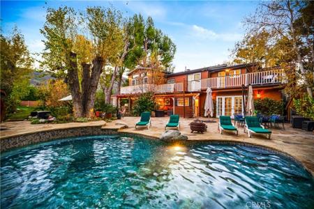 25736 Punto De Vista Drive