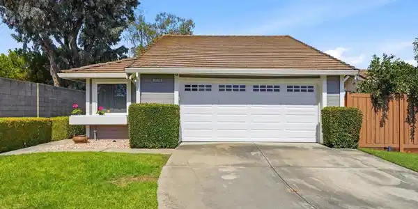 38109 Iris Court