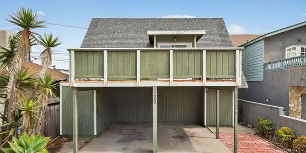 120 Hueneme Avenue