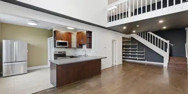 1004 9th Ave
