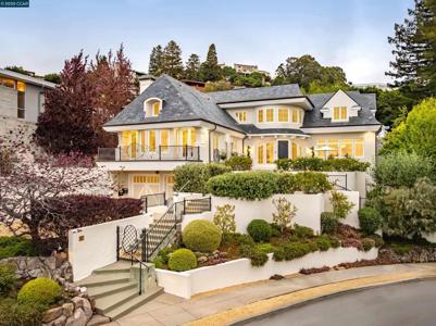 32 Vicente Rd
