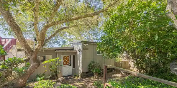 1208 Presidio Boulevard
