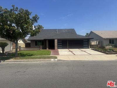 961 Oakhorne Drive