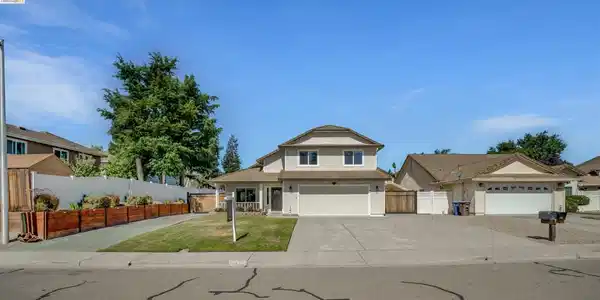 4151 Blossom Ct