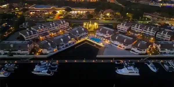 994 Bayside Cove
