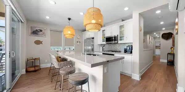 810 Santa Barbara Place