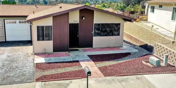 3494 Santa Maria Street