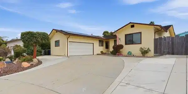 425 Exeter Place