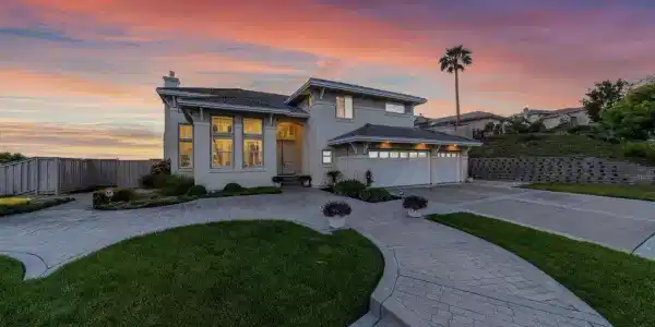 48912 Crown Ridge Cmn