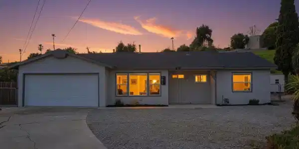 2615 Lancelot Drive
