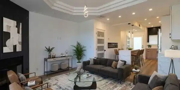 2500 Abbot Kinney Boulevard