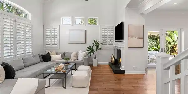 302 Turtle Bay Ln