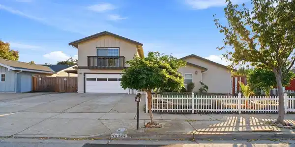 36357 Spruce St.