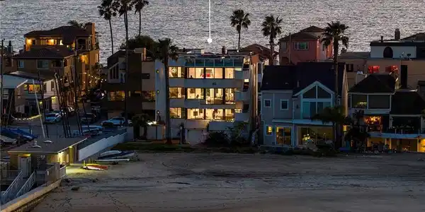 6911 E Ocean