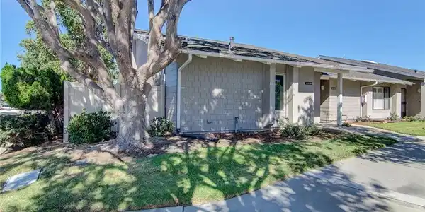8886 Plumas Circle