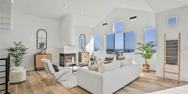 4216 Highland Avenue