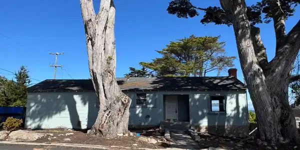 1046 Balboa Avenue