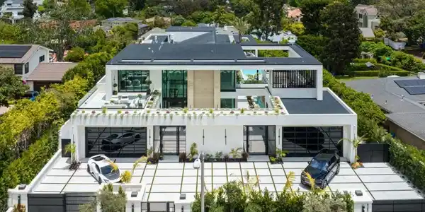 6283 La Jolla Scenic Drive S
