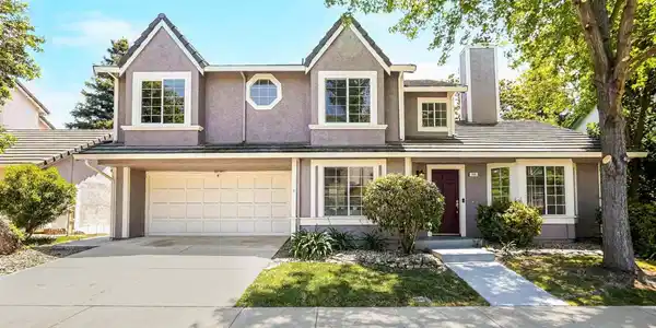330 Sunnyslope Dr