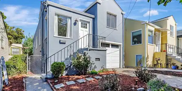 715 Buchanan St