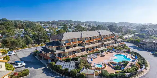10 Seascape Resort Drive