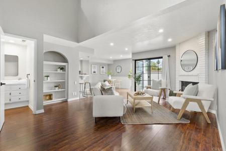 7012 Goldenrod Way
