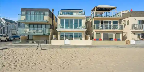 3312 W Oceanfront