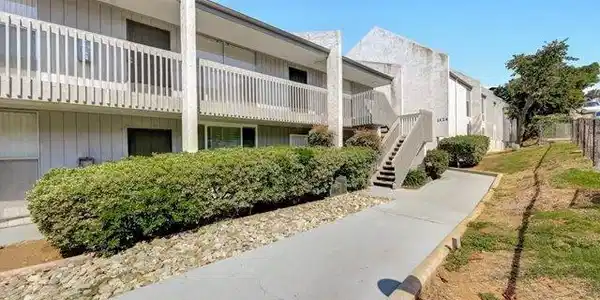 1124 Eureka St.