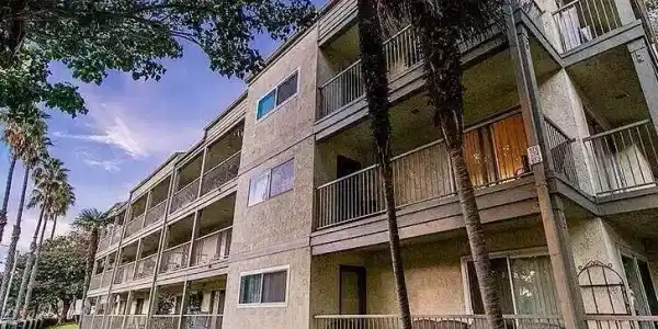 574 Ebbtide Circle