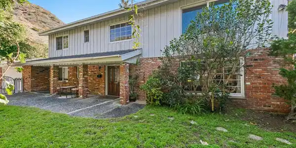 30602 Vista Sierra Drive