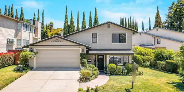 627 Alquire Pkwy