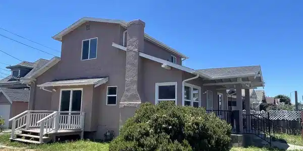 5483 Wadean Pl