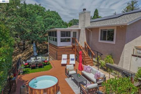 135 Saint Germain Lane