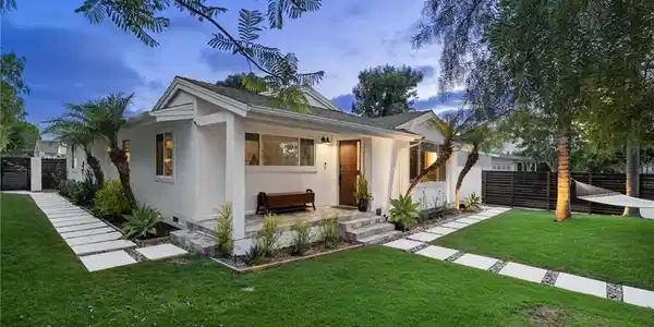299 Mesa Drive