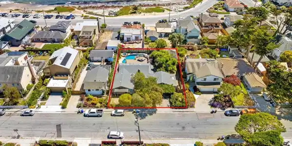 351 Oxford Way