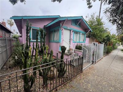 1137 Cabrillo Avenue