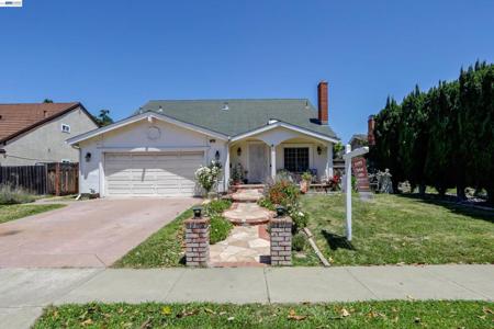 36276 Cedar Blvd