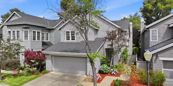 91 Waterside Circle