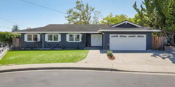48 Williams Lane
