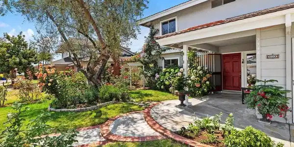 5448 Noah Way