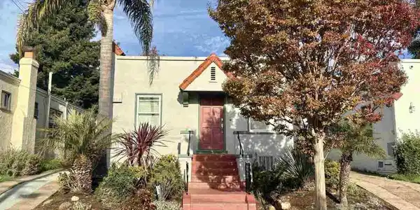 2818 Morgan Ave