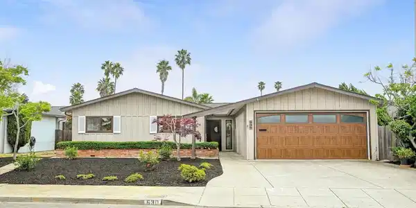 630 Larchmont Isle