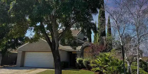 80 Duckhorn Pl