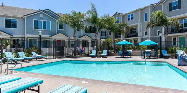 502 Shorebird Way