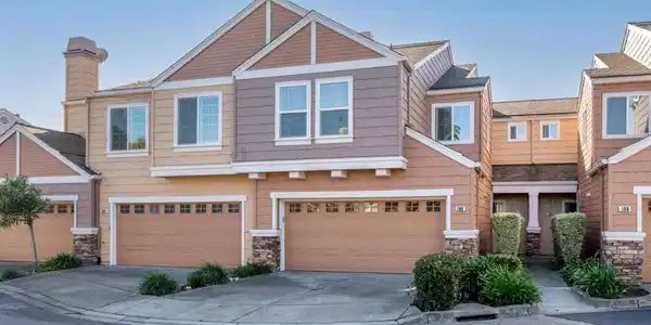 106 Camerota Way